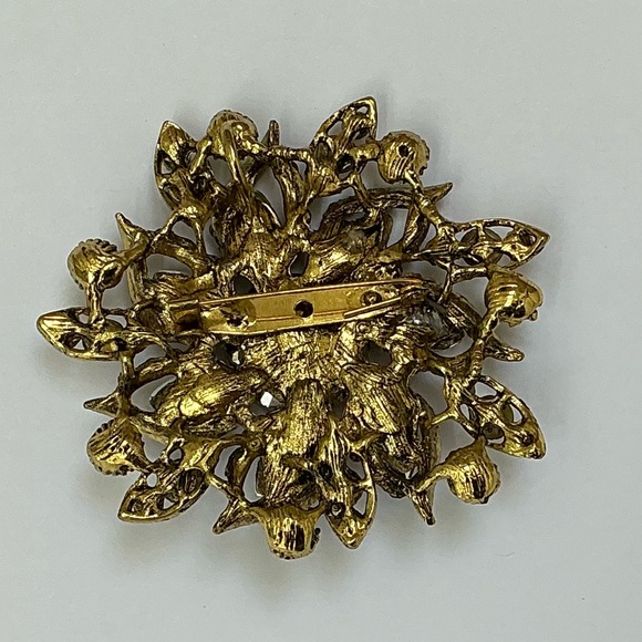 Large Purple Flower Brooch/Pendant - Picture 4 of 6